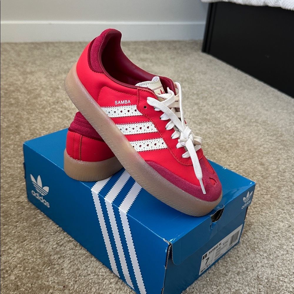 Women Adidas Sambae